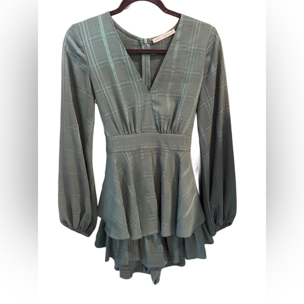 LONG SLEEVE DRESS